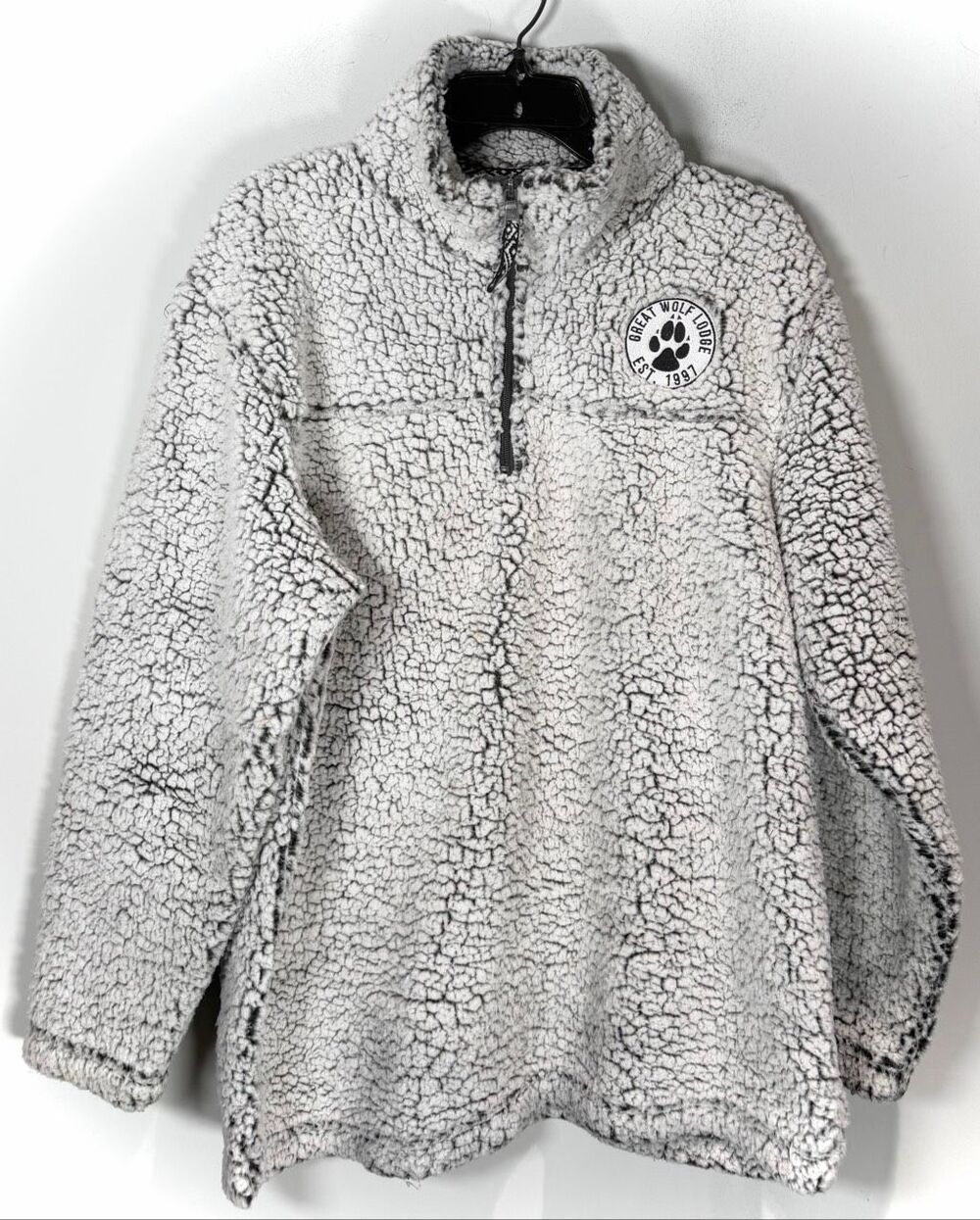 Great Wolf Lodge Sherpa size XL